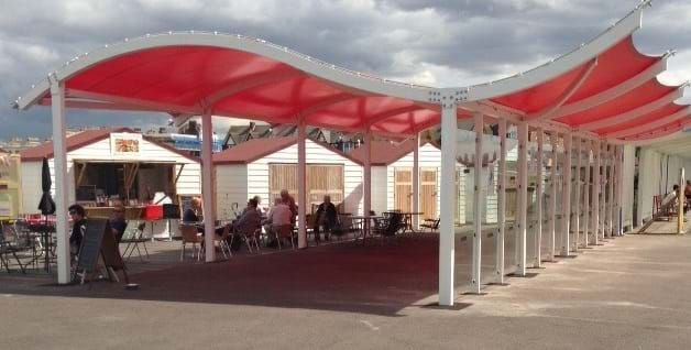 Covered Walkway and Outdoor Dining